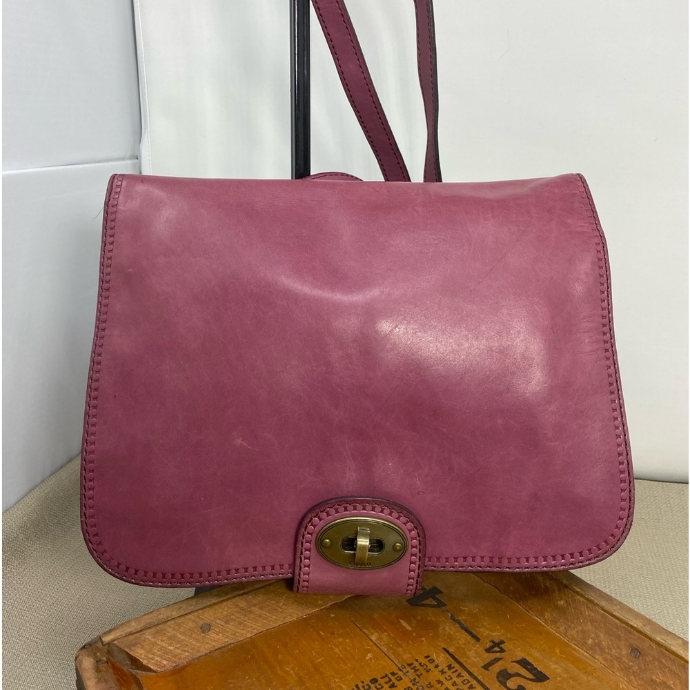 Fossil Flap Turnlock Crossbody In Raspberry - image 1